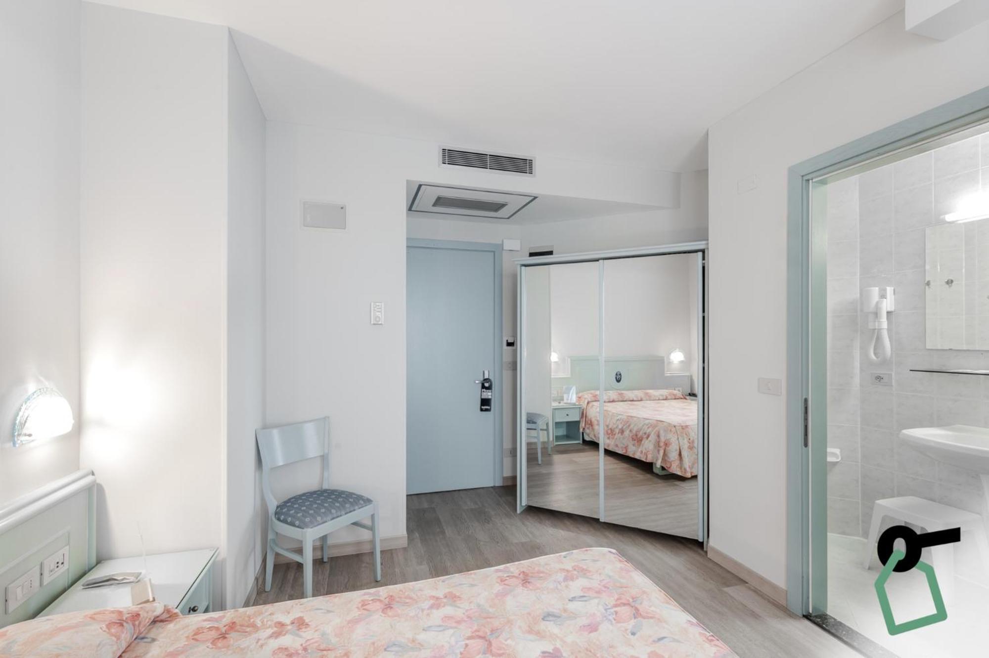 Hotiday Room Collection - Jesolo Lido エクステリア 写真